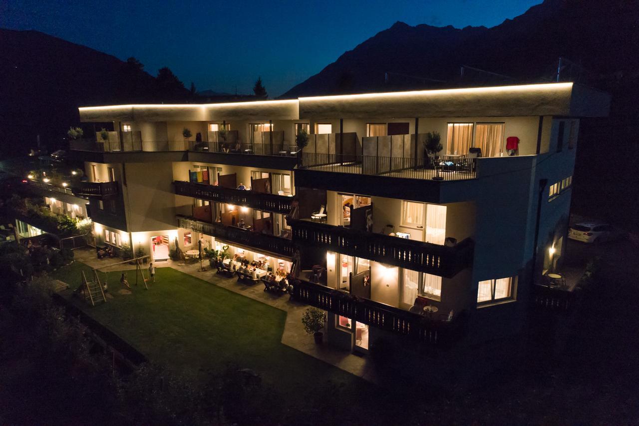 Hotel Garni Herz Тироло Экстерьер фото
