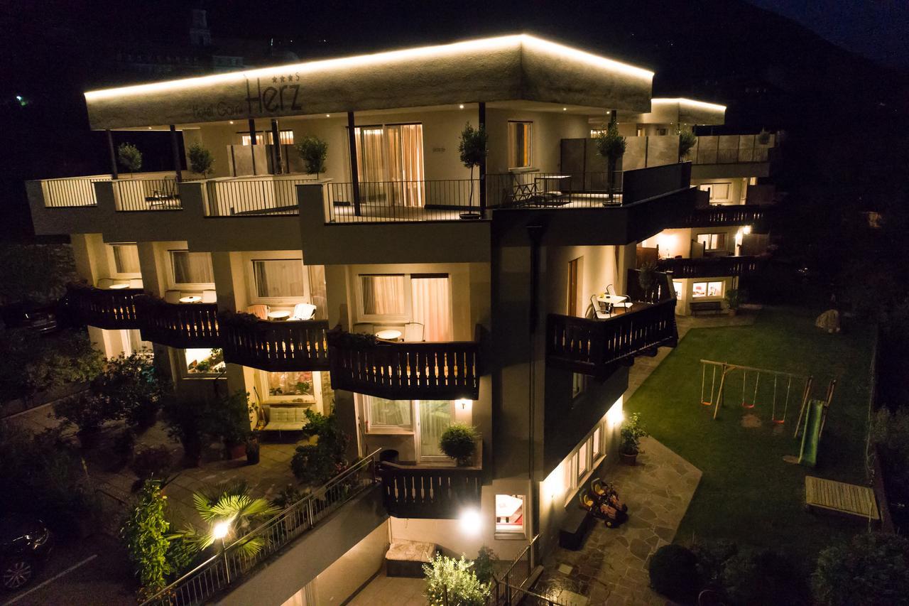 Hotel Garni Herz Тироло Экстерьер фото